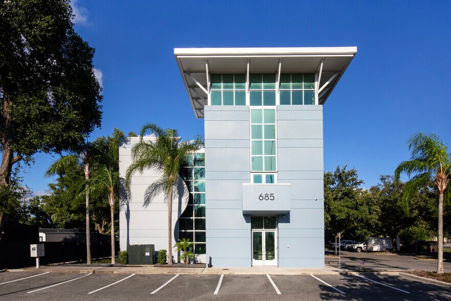 More Photos Of 685 S Ronald Reagan Blvd, Longwood Office For Sale