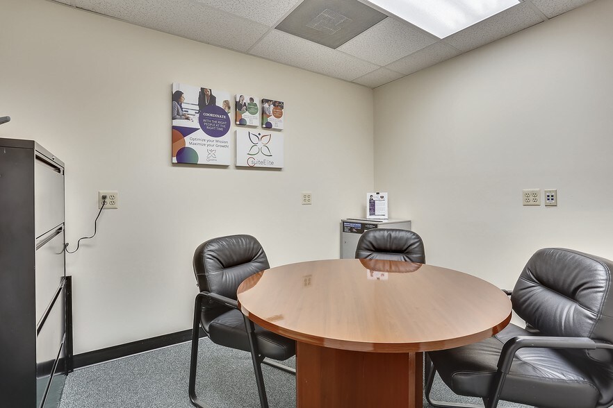 More Photos Of 7231-7243 Hanover Pky, Greenbelt Office For Lease