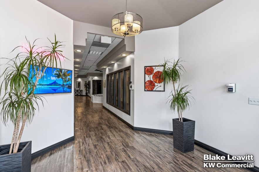 More Photos Of 5844 S Pecos Rd, Las Vegas Medical For Sale
