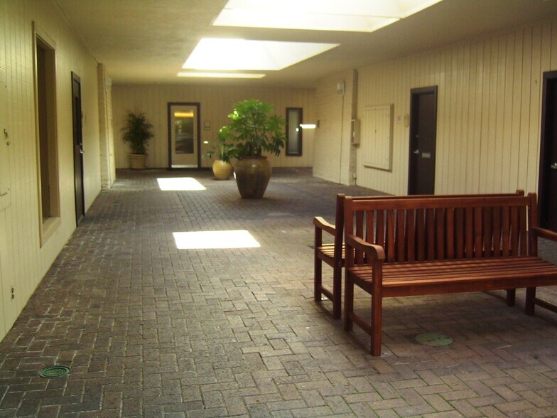 More Photos Of 701 Howe Ave, Sacramento Medical For Lease