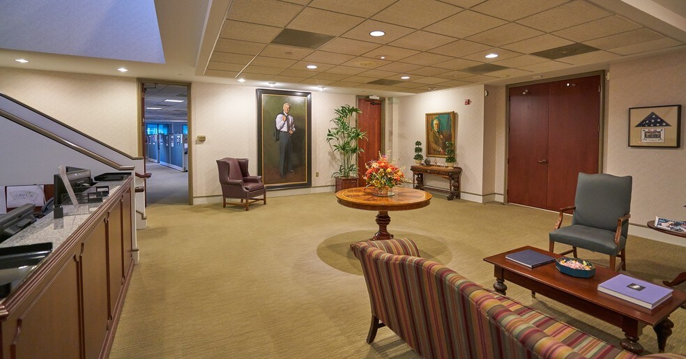 More Photos Of 2751 Centerville Rd, Wilmington Office For Lease