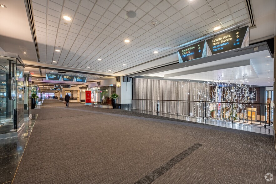 More Photos Of 800 LaSalle Ave, Minneapolis Office For Lease