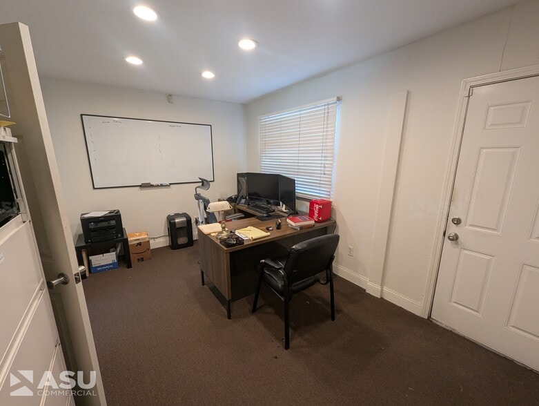 More Photos Of 1215 L St, Bakersfield Loft Creative Space For Sale