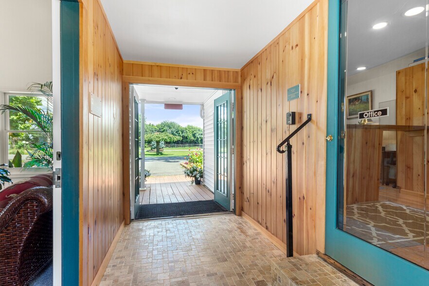 More Photos Of 3093 US Highway 9, Valatie Apartments For Sale