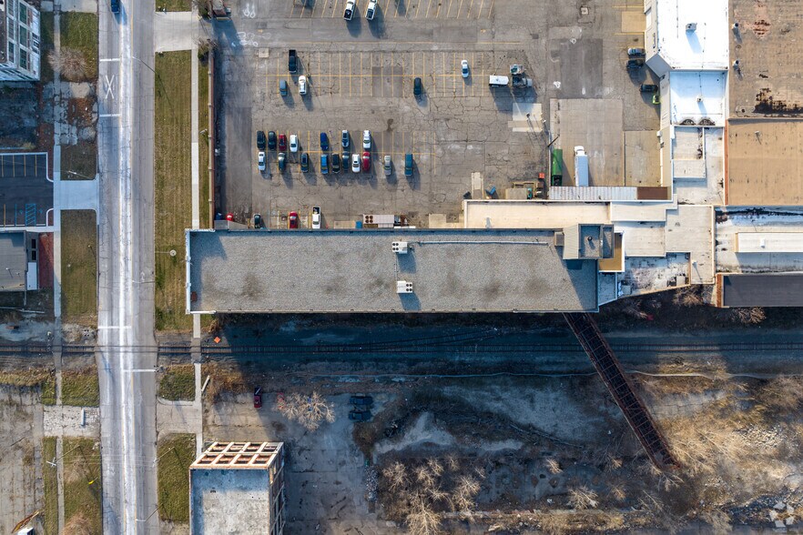 More Photos Of 1600-1634 E Grand Blvd, Detroit Manufacturing For Sale