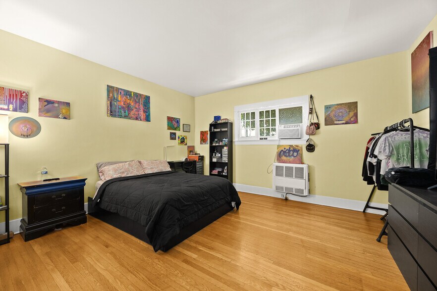 More Photos Of 1156 Steuben St, Pasadena Apartments For Sale