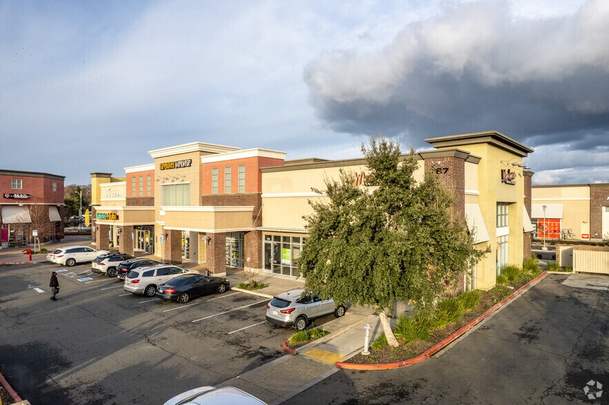 More Photos Of 767 IKEA Ct, West Sacramento General Retail For Lease