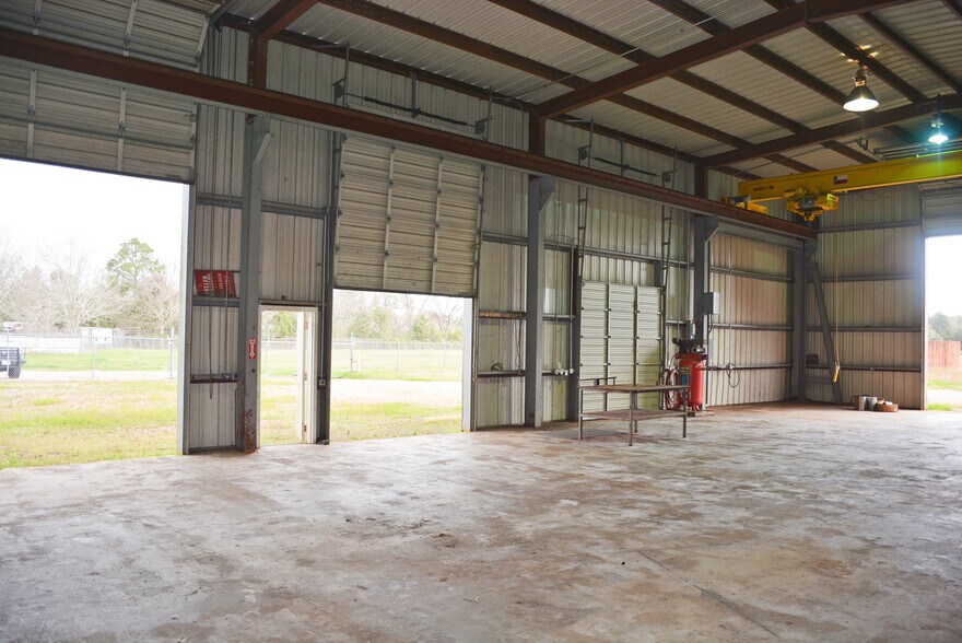 More Photos Of 3811 FM 646 Rd N, Santa Fe Manufacturing For Sale
