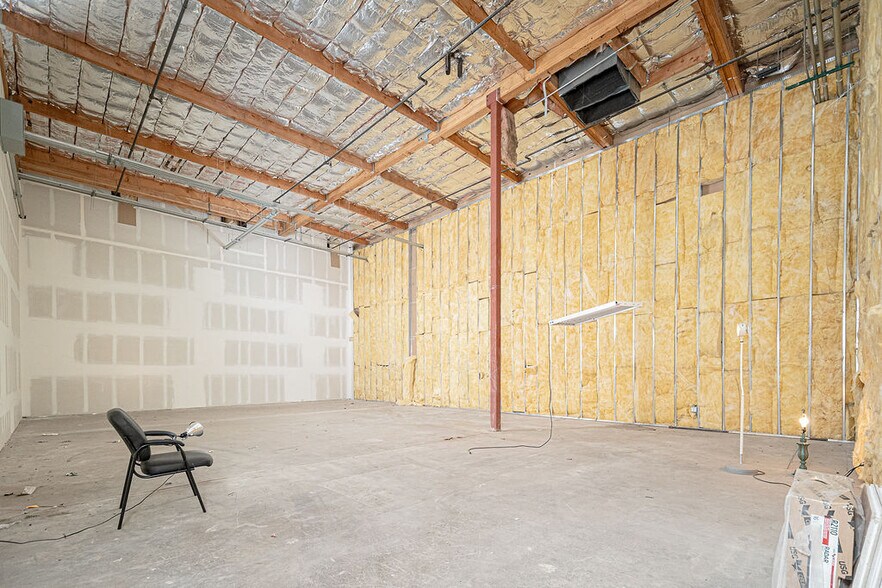 More Photos Of 4338 W Thomas Rd, Phoenix Storefront For Sale