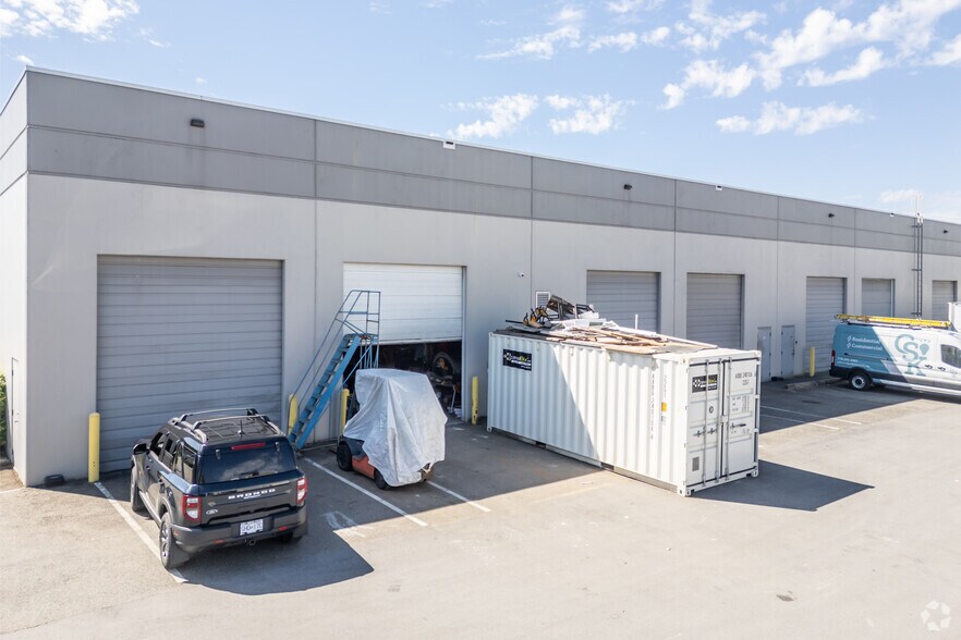 More Photos Of 5492 Production Blvd, Surrey Warehouse For Sale