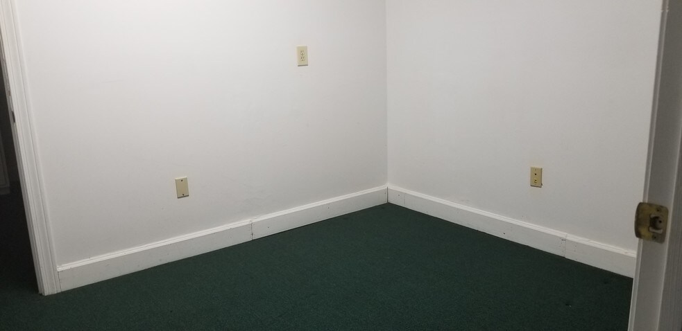 More Photos Of 3076 Campbellton Rd SW, Atlanta Medical For Lease