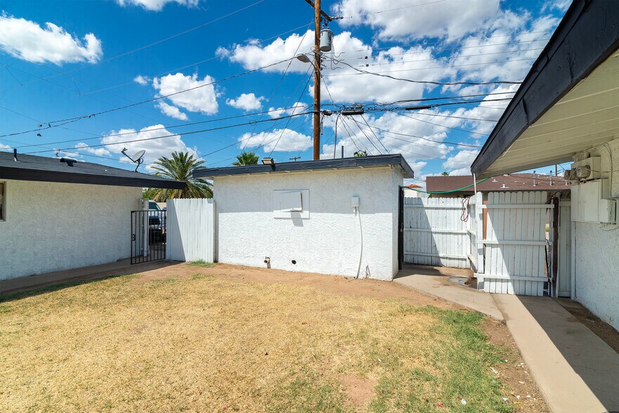 More Photos Of 2140 W Heatherbrae Dr, Phoenix Apartments For Sale