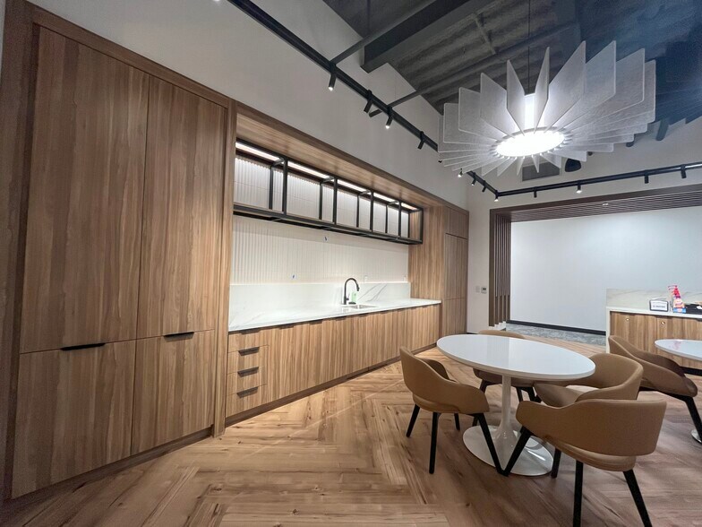 More Photos Of 58 S River Dr, Tempe Office For Lease