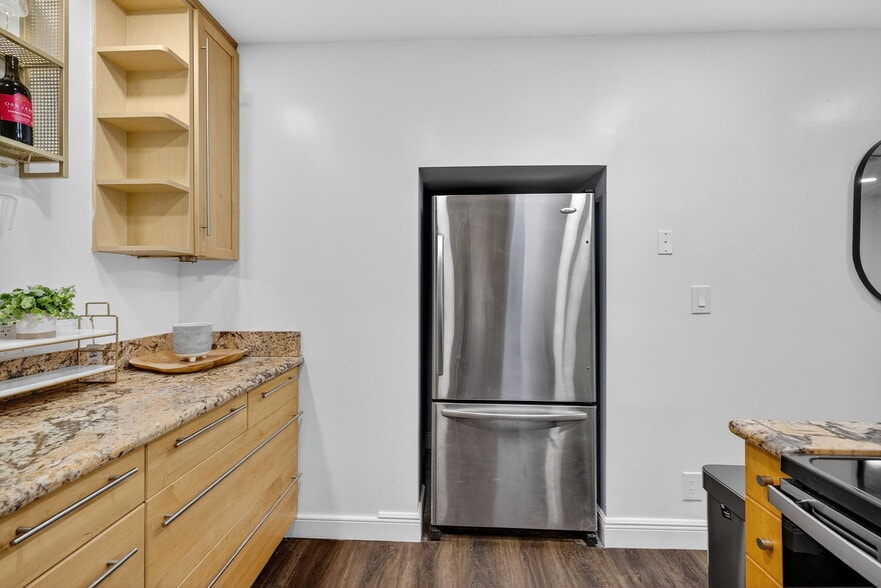 More Photos Of 1317 NE 1st Ave, Fort Lauderdale Multifamily For Sale