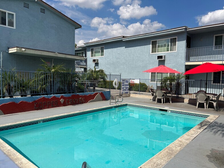 More Photos Of 1525 E Lynwood Dr, San Bernardino Apartments For Sale