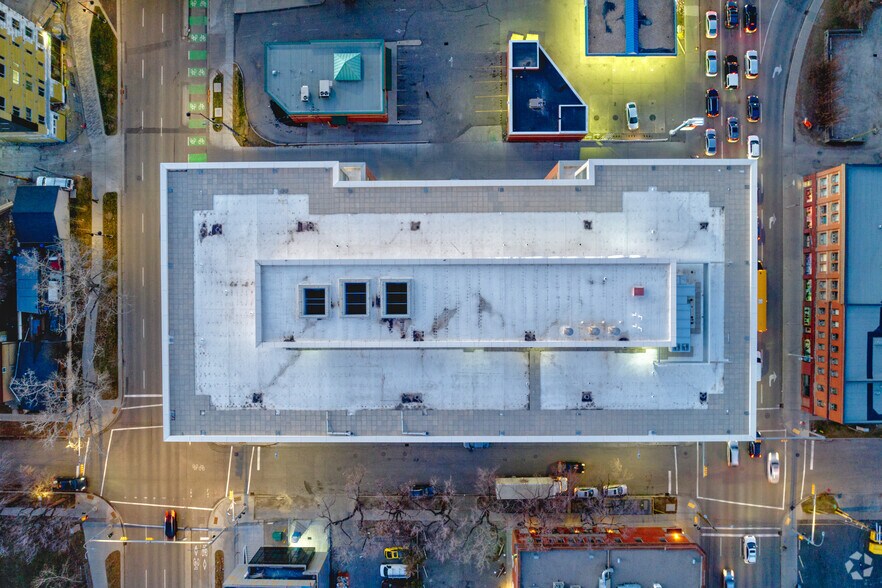 More Photos Of 611 Meredith Rd NE, Calgary Office For Sale