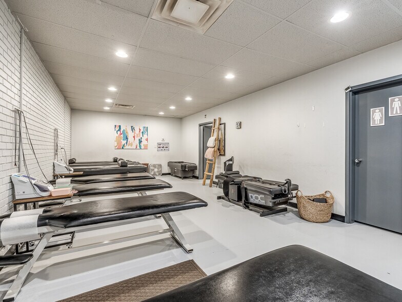 More Photos Of 7304 N Comanche Ave, Oklahoma City Medical For Sale