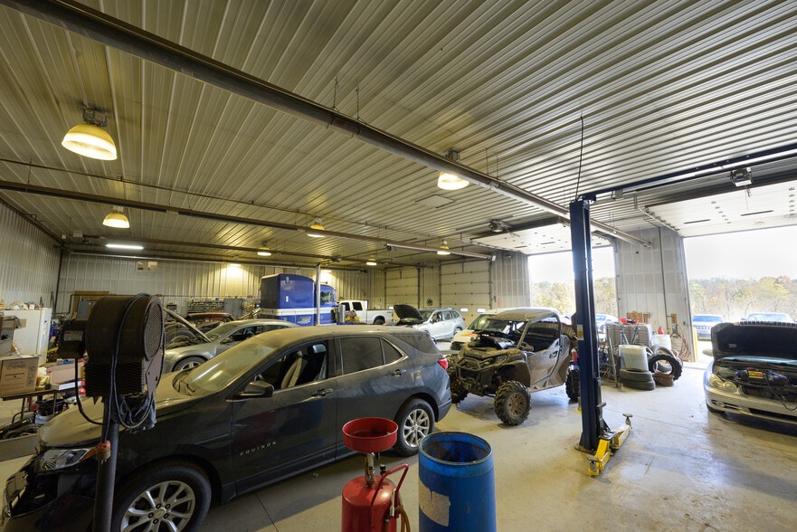 More Photos Of 31232 Red Hill Rd, Langsville Auto Repair For Sale
