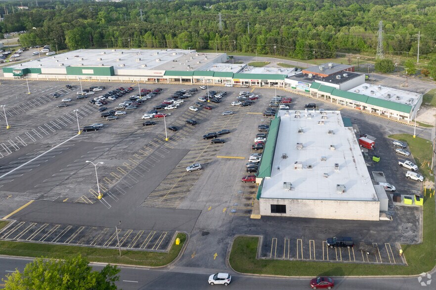 More Photos Of 1900-1974 Stone Rose Dr, Rocky Mount General Retail For Lease