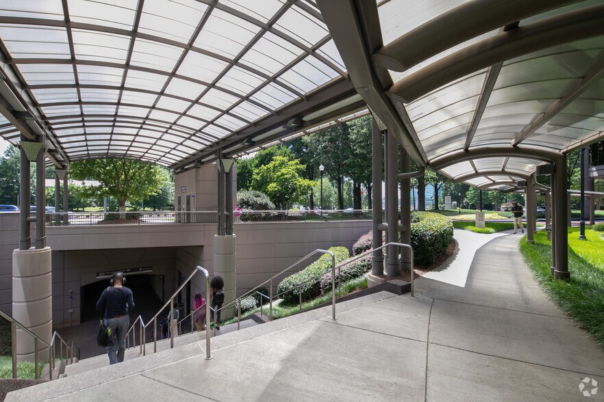More Photos Of 1100 Abernathy Rd NE, Atlanta Office For Lease