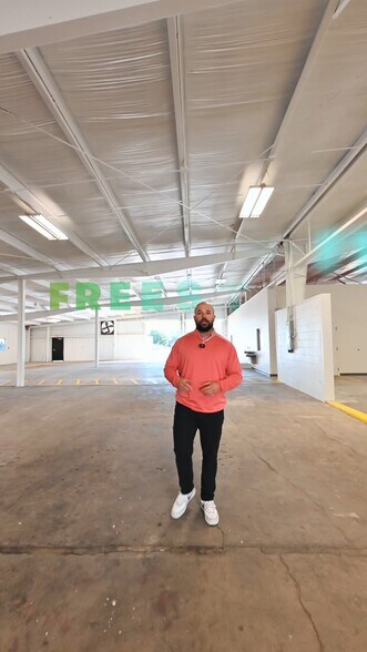 Primary Photo Of 5007 S Westshore Blvd, Tampa Warehouse For Lease