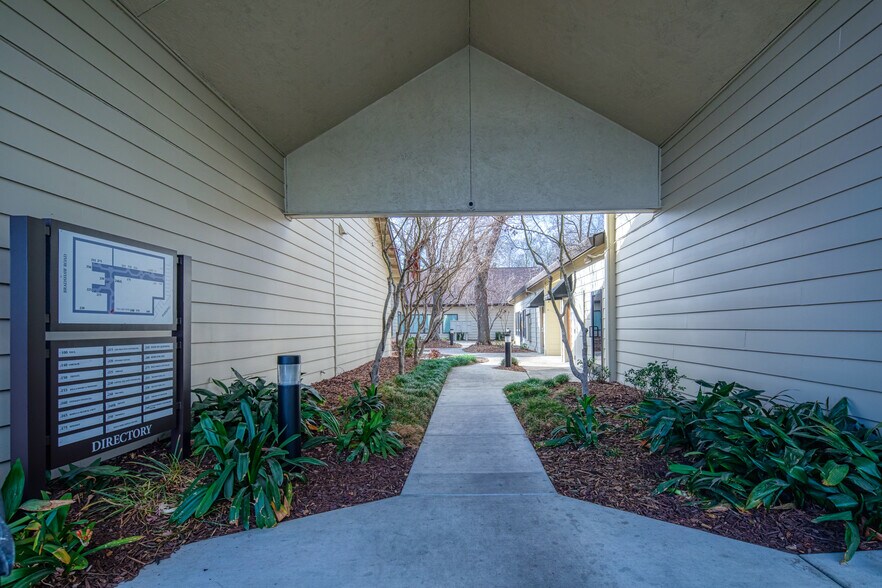 More Photos Of 3336 Bradshaw Rd, Sacramento Medical For Lease