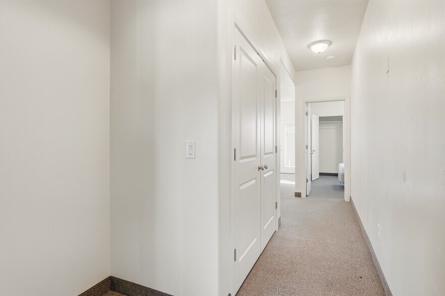 More Photos Of 119 N 800 W, Cedar City Apartments For Sale