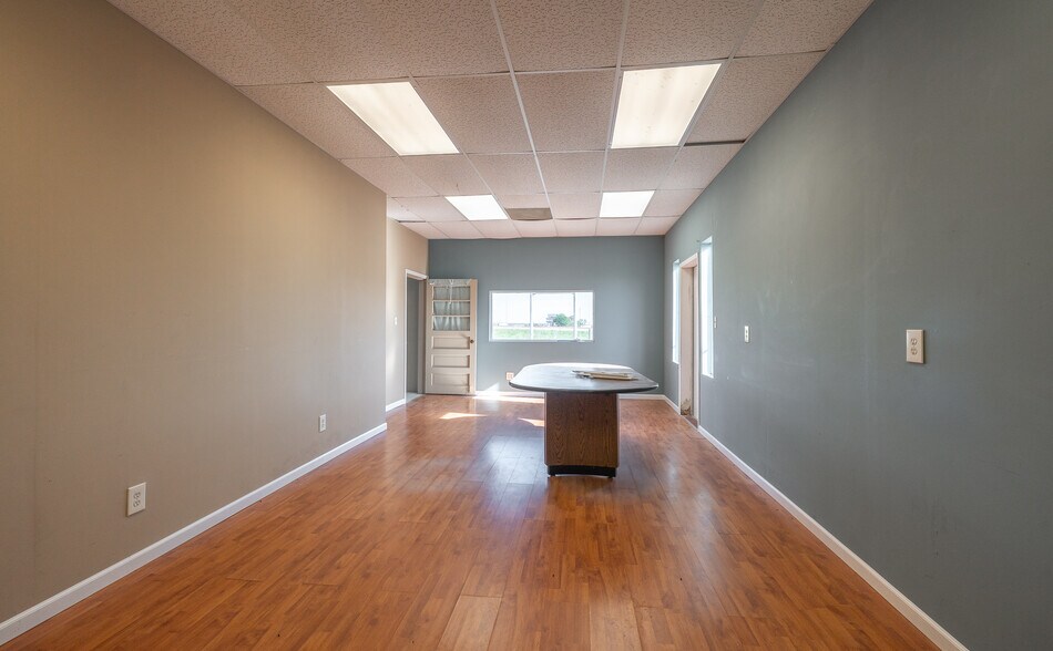 More Photos Of 9180 State Route 140, Hamel Restaurant For Sale