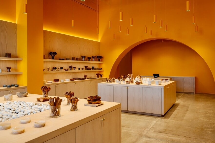 More Photos Of 5308 E 2nd St, Long Beach Storefront For Lease