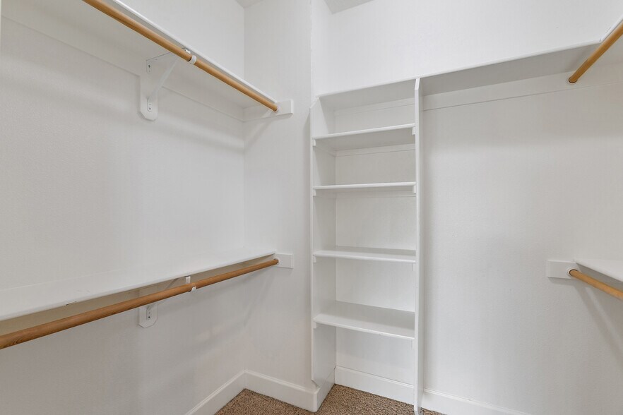 More Photos Of 9414 SE Causey Ave, Happy Valley Apartments For Sale