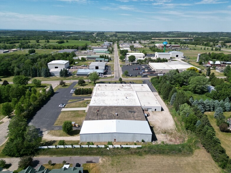 More Photos Of 745 South St, Green Lake Warehouse For Sale
