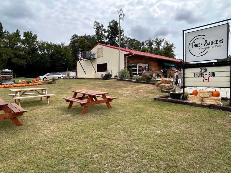 More Photos Of 8291 Savannah Hwy Hwy, Norway Restaurant For Sale