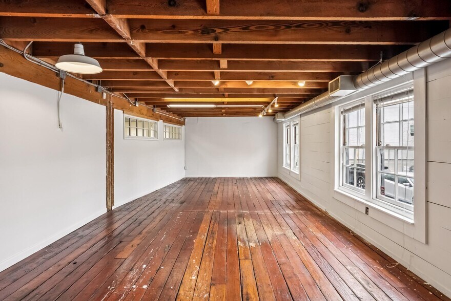 More Photos Of 440 Brannan St, San Francisco Loft Creative Space For Sale