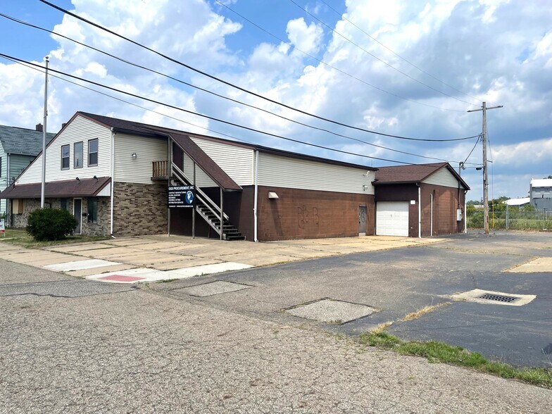 More Photos Of , Canton Industrial For Sale