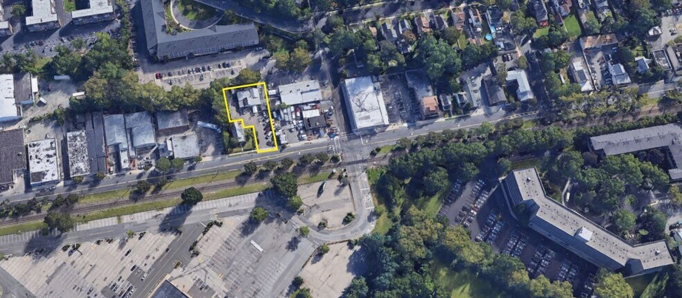 More Photos Of 661-665 Broadway, Westwood Freestanding For Lease