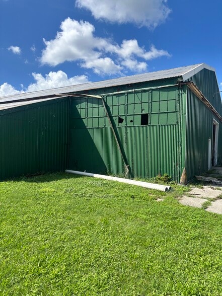 More Photos Of 621 McChord, Rantoul Industrial For Sale