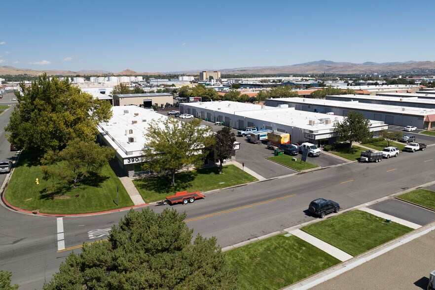 More Photos Of 380 Freeport Blvd, Sparks Unknown For Lease
