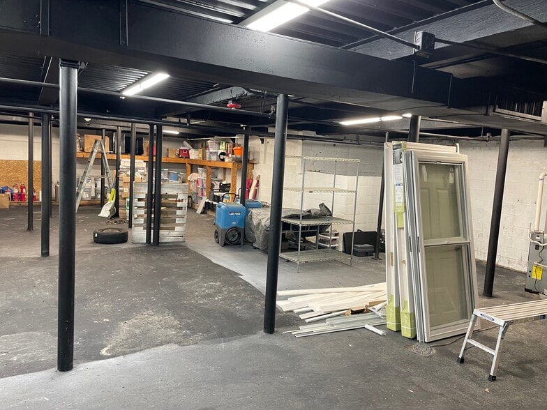 More Photos Of 100 Central St, Milford Warehouse For Lease