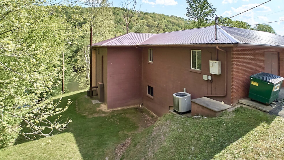 More Photos Of 6328 Elk River Rd, Clendenin Auto Repair For Sale