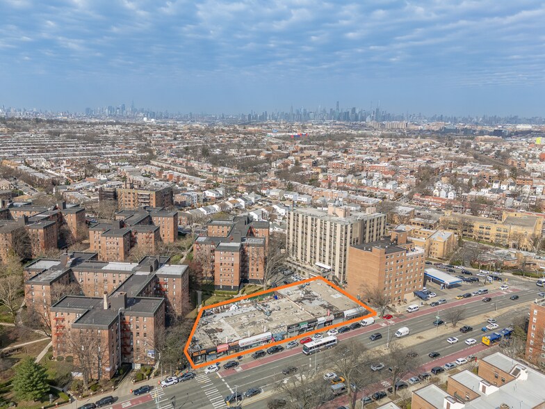 Primary Photo Of 62-06 Woodhaven blvd, Rego Park Land For Sale