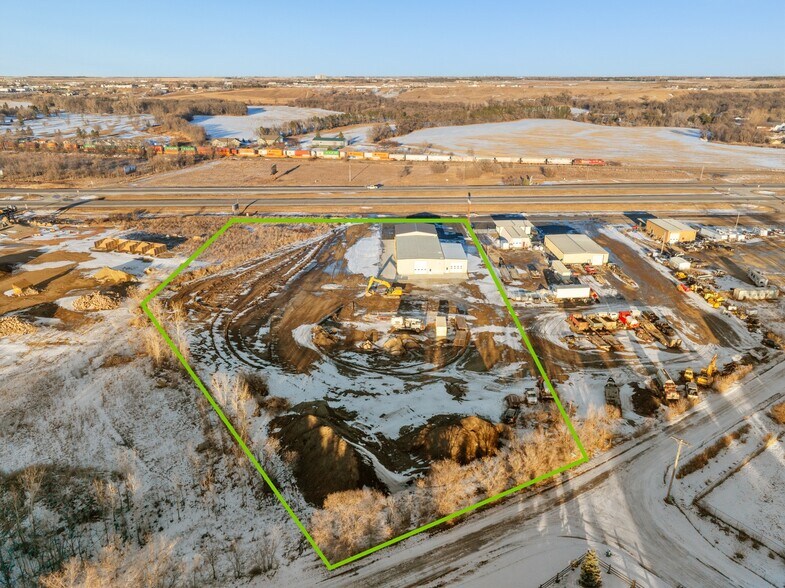 More Photos Of 3050 Highway 52 South, Minot Flex For Lease