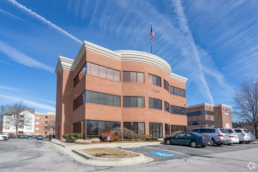 More Photos Of 128 Lubrano Dr, Annapolis Medical For Lease