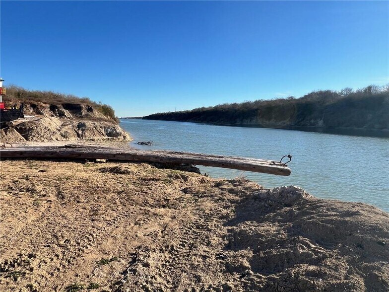 More Photos Of SH-35 at VBC, Port Lavaca Land For Sale