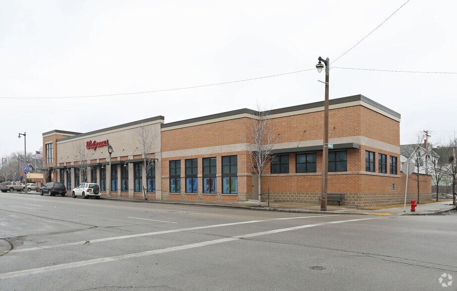 More Photos Of 2826 N Dr Martin Luther King Jr Dr, Milwaukee Drugstore For Lease