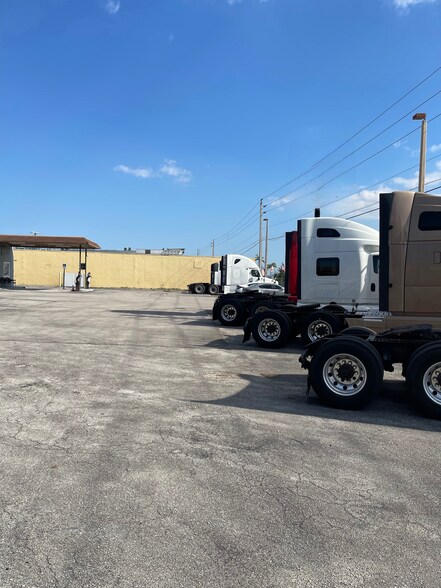 More Photos Of 3131 W Okeechobee Rd, Hialeah Auto Dealership For Sale
