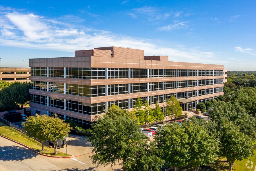 More Photos Of 4800 Overton Dr, Fort Worth Office For Lease