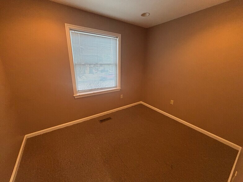 More Photos Of 845 Water St, Northumberland Medical For Sale