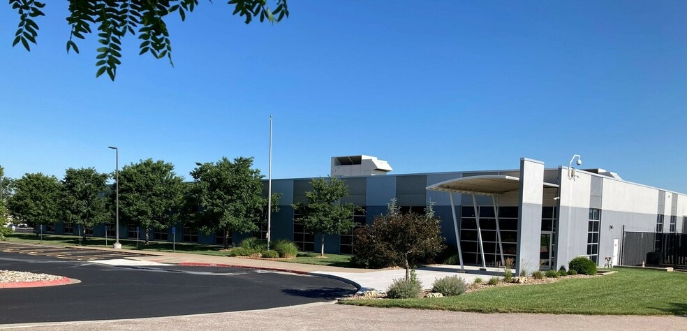 More Photos Of 8924 E 35th St, Wichita Office For Sale