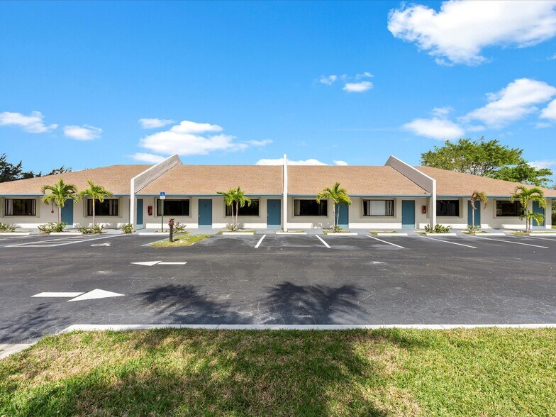 More Photos Of 4177 S Congress Ave, Palm Springs Assisted Living For Sale