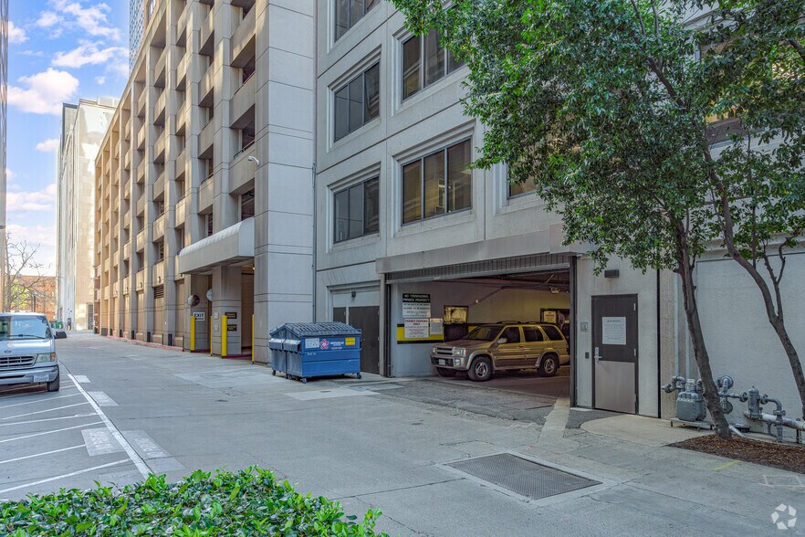 More Photos Of 1303 J St, Sacramento Office For Lease